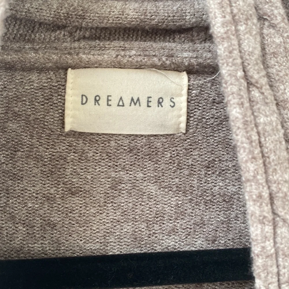 Dreamers cardigan, Size Small - Picture 4 of 10
